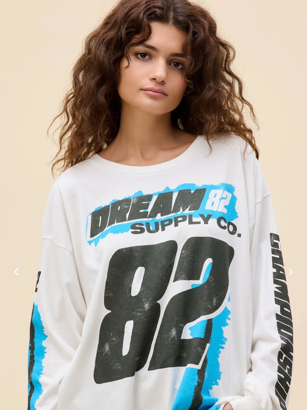 Daydreamer White Long Sleeve Graphic Tee with Blue & Black Print